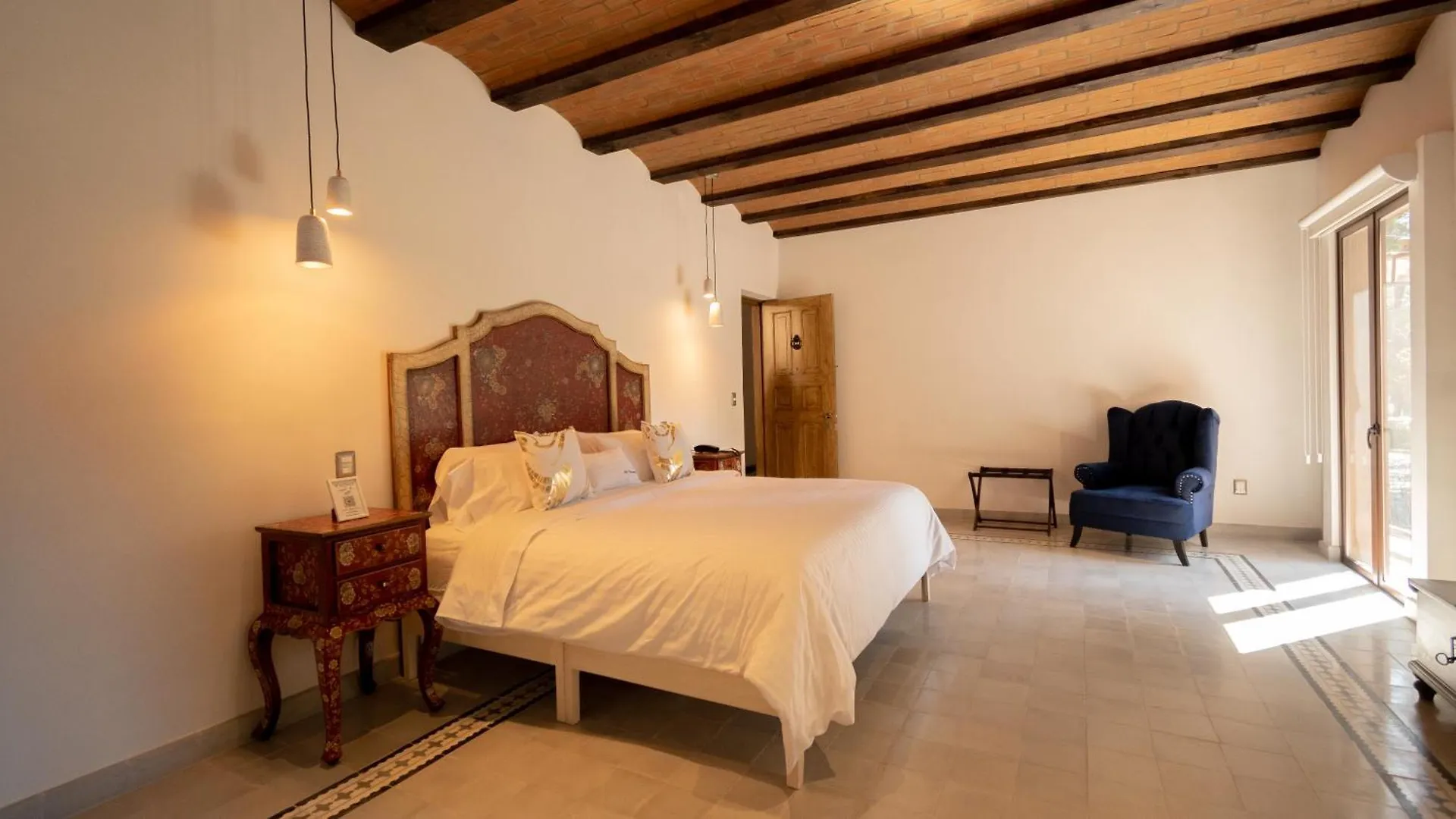 ****  Villa Toscana Valquirico Lofts & Suites Hotel Boutique Santeagueda Mexico