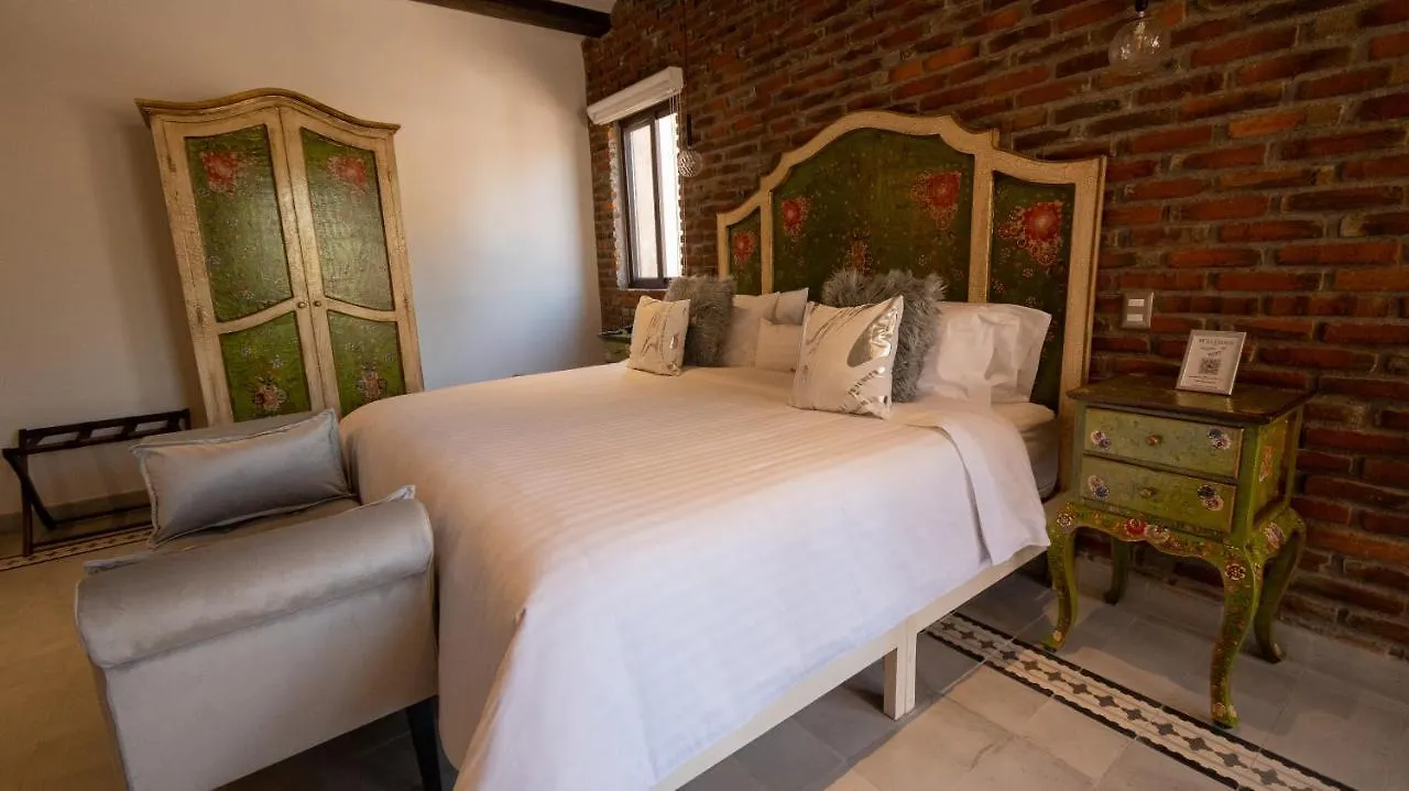 ****  Villa Toscana Valquirico Lofts & Suites Hotel Boutique Santeagueda Mexico