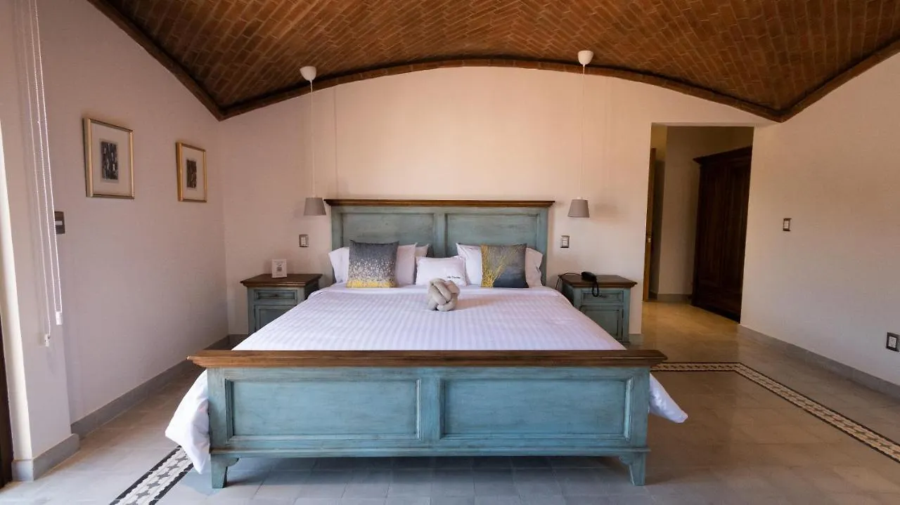 Villa Toscana Valquirico Lofts & Suites Hotel Boutique Santeagueda
